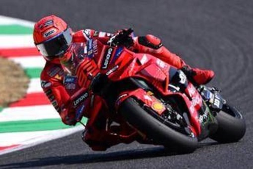 MotoGp, Bagnaia vince in Giappone ma la festa è di Marquez: Marc campione MotoGp, Bagnaia vince in Giappone ma la festa è di Marquez: Marc campione