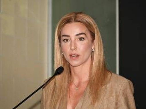 Silvia Salis e gli insulti social: "Chi mi ha dato della p*****a pagherà, soldi in beneficenza" Silvia Salis e gli insulti social: "Chi mi ha dato della p*****a pagherà, soldi in beneficenza"