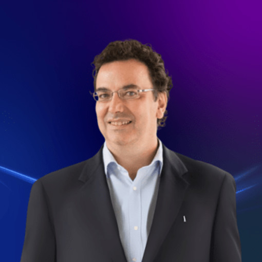 Comolake, Curioni (Ibm): "Quantum e intelligenza artificiale cambieranno la scienza e il business" Comolake, Curioni (Ibm): "Quantum e intelligenza artificiale cambieranno la scienza e il business"