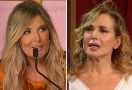 Ballando, la mano di Barbara D'Urso trema e Selvaggia Lucarelli attacca: "È una sceneggiata"