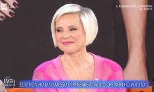 Antonella Elia: "Non mi perdonerò mai per aver abortito, è stato egoismo mostruoso" Antonella Elia: "Non mi perdonerò mai per aver abortito, è stato egoismo mostruoso"