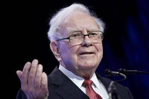 Warren Buffet fuori da Byd: come, dove e perché investe 'l'oracolo di Omaha' Warren Buffet fuori da Byd: come, dove e perché investe 'l'oracolo di Omaha'
