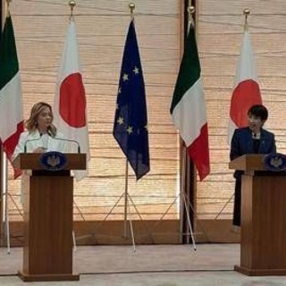 Meloni in Giappone, incontro con Takaichi: "Crediamo molto in questa alleanza, in questa amicizia"