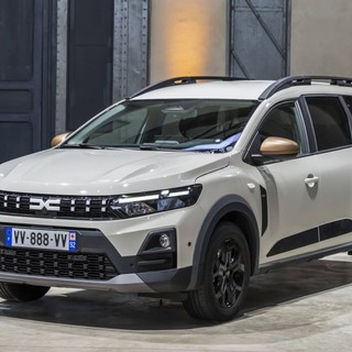 Dacia Jogger ora è più potente, ibrido e GPL