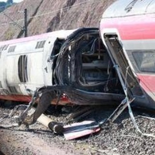 Scontro tra treni in Spagna, il rapporto sull'incidente: "Frattura rotaia possibile causa"
