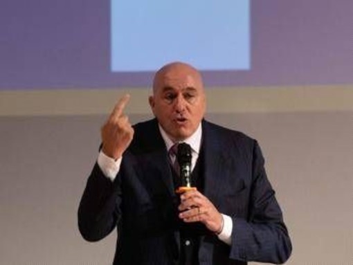 Crosetto: "Non siamo pronti a un attacco russo né di altri" Crosetto: "Non siamo pronti a un attacco russo né di altri"