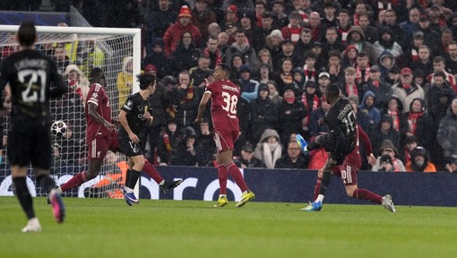 Doppietta Dembelé, il Psg vince 2-0 a Liverpool e va in semifinale Doppietta Dembelé, il Psg vince 2-0 a Liverpool e va in semifinale