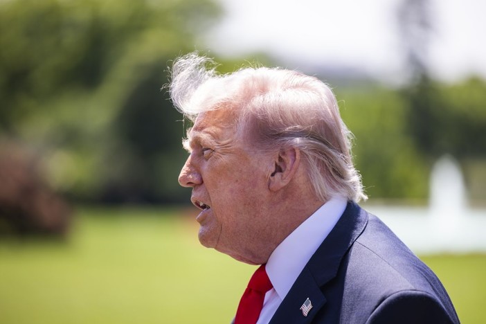 Trump “Iran spazzato via se attacca navi Usa” Trump “Iran spazzato via se attacca navi Usa”