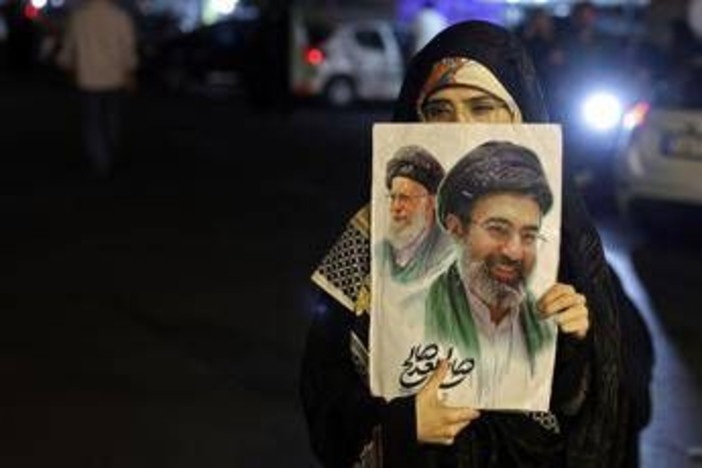 Iran-Usa, Khamenei: "Ho detto sì al memorandum, Trump disperato voleva accordo" Iran-Usa, Khamenei: "Ho detto sì al memorandum, Trump disperato voleva accordo"