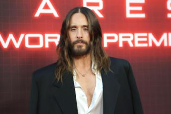 Jared Leto e presunti abusi sessuali, quattro donne lo denunciano Jared Leto e presunti abusi sessuali, quattro donne lo denunciano