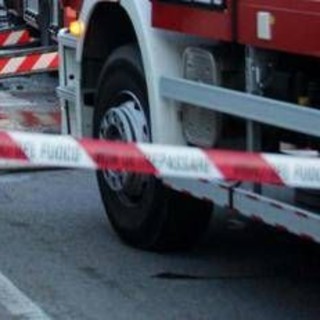 Milano, incendio in un palazzo di 7 piani: muore donna di 79 anni