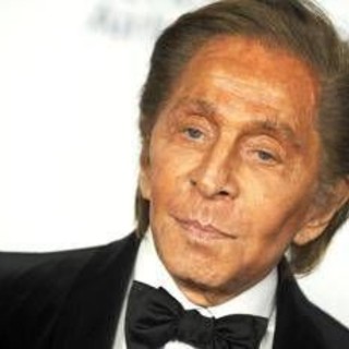 Roma saluta Valentino, oggi i funerali a piazza della Repubblica