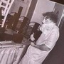 Furto notturno in una pizzeria, il proprietario condivide sui social la foto del ladro