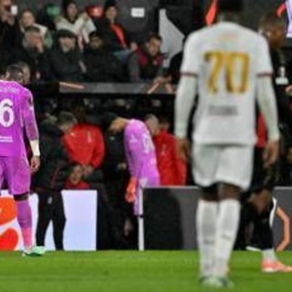 Bournemouth-Milan, rossoneri in dieci al 28’: Maignan espulso per una manata ad Adams Bournemouth-Milan, rossoneri in dieci al 28’: Maignan espulso per una manata ad Adams
