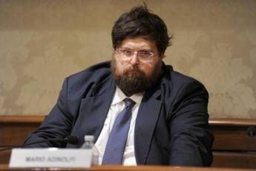 Adinolfi si difende dopo arresto: "Sono totalmente innocente, vicenda surreale" Adinolfi si difende dopo arresto: "Sono totalmente innocente, vicenda surreale"