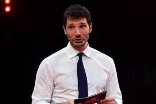 Ascolti tv, vince 'Dalla Strada al Palco' su Rai1. In access lo speciale di 'Affari Tuoi' vola al 27%