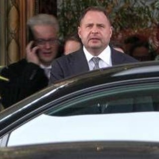 Scandalo corruzione Ucraina, Yermak si dimette: "Vado al fronte, sono una persona perbene"