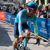 Ballerini vince la 6^ tappa a Napoli, Eulalio resta in rosa Ballerini vince la 6^ tappa a Napoli, Eulalio resta in rosa