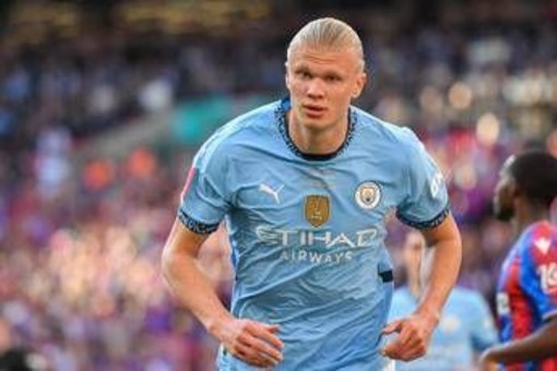 Haaland, attacco agli haters: "Ho i capelli più belli dei vostri" Haaland, attacco agli haters: "Ho i capelli più belli dei vostri"