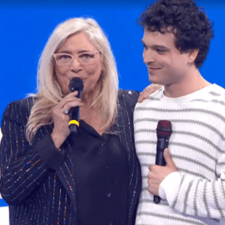 Domenica In, Iva Zanicchi consola Leo Gassmann: "Porta bene arrivare quasi ultimo" Domenica In, Iva Zanicchi consola Leo Gassmann: "Porta bene arrivare quasi ultimo"