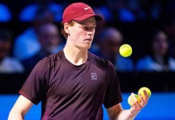 Sinner 'snobba' le critiche per il no alla Davis: "Le accetto, ma ho già detto tutto"