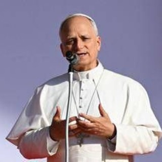 Papa Leone, pneumologo: "Nodulo polmonare circoscritto operabile, spesso intervento è risolutivo" Papa Leone, pneumologo: "Nodulo polmonare circoscritto operabile, spesso intervento è risolutivo"