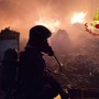 Milano, incendio in un'azienda di smaltimento di rifiuti a Bollate