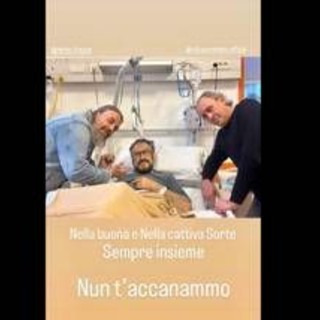 Marco Giallini operato al femore, i colleghi: "Caduto perché un cane gli è saltato addosso"