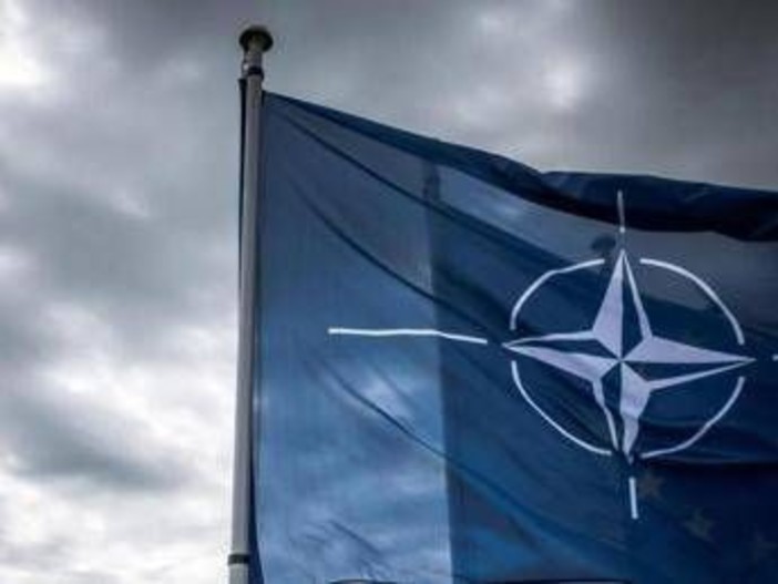 Nato divisa su risposta a Russia, cosa succede se Putin provoca: lo scenario Nato divisa su risposta a Russia, cosa succede se Putin provoca: lo scenario