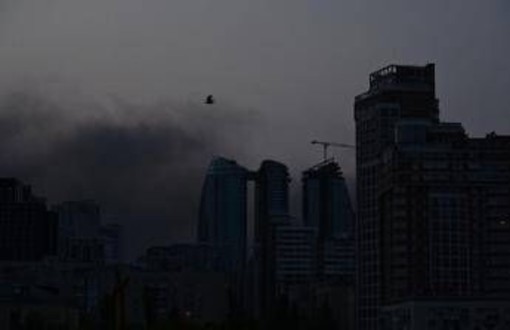 Ucraina, nella notte massiccio attacco di droni su Kiev Ucraina, nella notte massiccio attacco di droni su Kiev