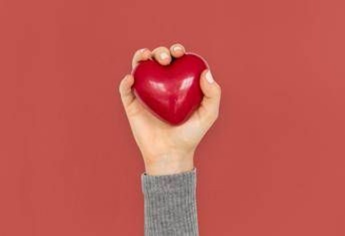 Dai denti al sonno, i 10 rischi nascosti per il cuore da scoprire ed evitare Dai denti al sonno, i 10 rischi nascosti per il cuore da scoprire ed evitare