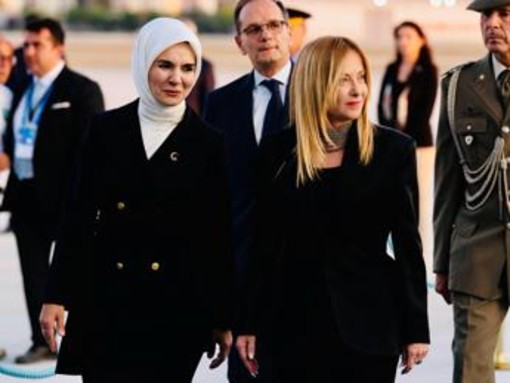 Nato, Meloni e Trump allo stesso tavolo a cena