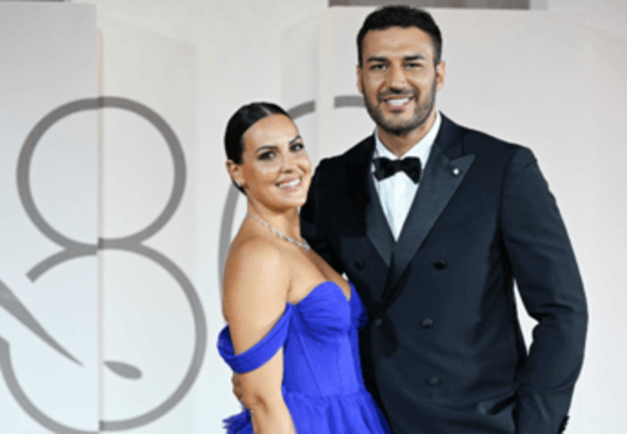 Claudia Dionigi e Lorenzo Riccardi genitori bis: "Benvenuto al mondo Leonardo" Claudia Dionigi e Lorenzo Riccardi genitori bis: "Benvenuto al mondo Leonardo"