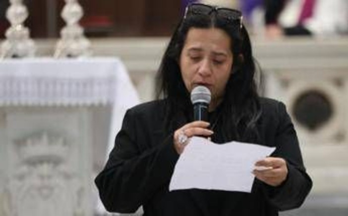 Napoli-Lecce, la madre di Domenico al Maradona: "Ti amo piccolo mio" Napoli-Lecce, la madre di Domenico al Maradona: "Ti amo piccolo mio"