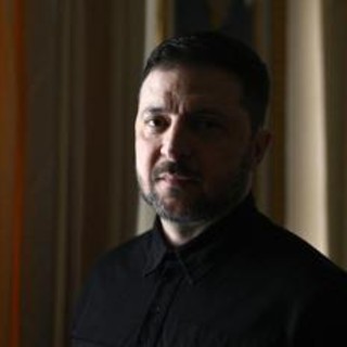 Ucraina-Russia, Zelensky incontra Trump a Washington: previsto voto su nuove sanzioni a Mosca Ucraina-Russia, Zelensky incontra Trump a Washington: previsto voto su nuove sanzioni a Mosca