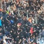 Roma-Slovan Bratislava, scontri tra polizia e tifosi nel settore ospiti Roma-Slovan Bratislava, scontri tra polizia e tifosi nel settore ospiti