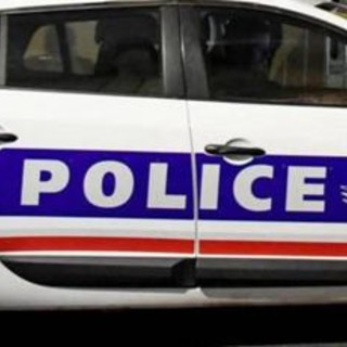 Orrore in Francia, cinque corpi di bebè ritrovati nella casa di una coppia a Orange Orrore in Francia, cinque corpi di bebè ritrovati nella casa di una coppia a Orange