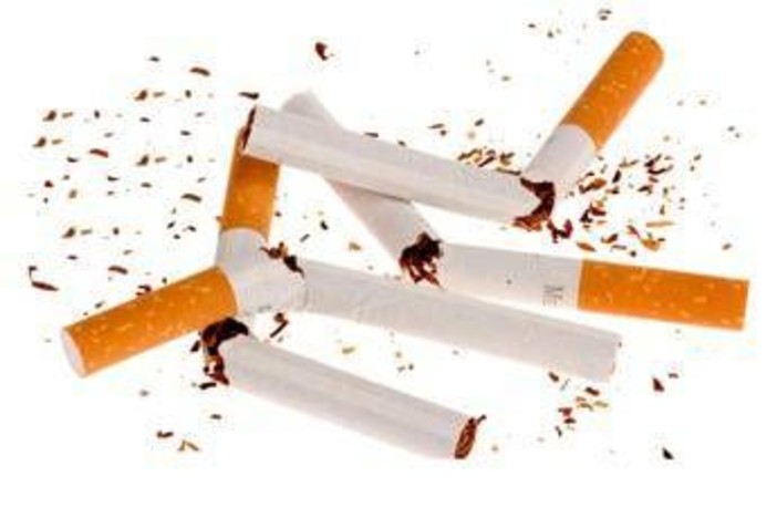 Campagna per aumentare di 5 euro il costo delle sigarette, raccolte 35mila firme Campagna per aumentare di 5 euro il costo delle sigarette, raccolte 35mila firme