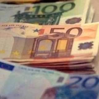 Dalle accise al canone Rai, 'invisibile' il 95,7% delle tasse dei dipendenti: l'analisi Dalle accise al canone Rai, 'invisibile' il 95,7% delle tasse dei dipendenti: l'analisi