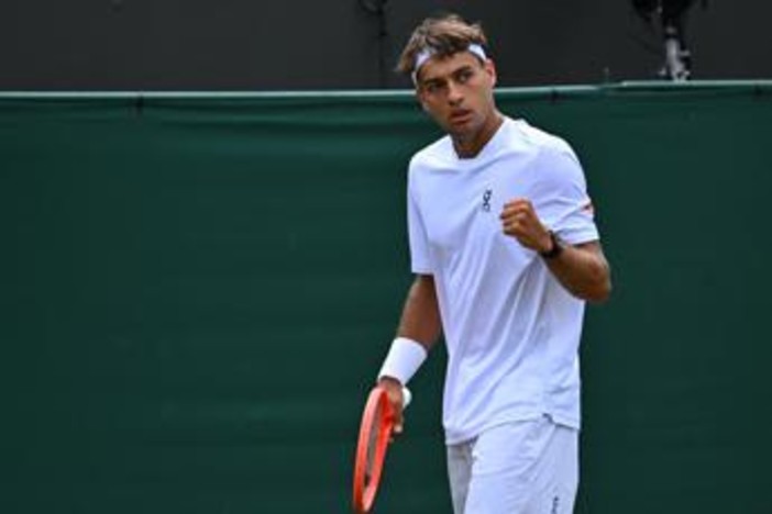 Wimbledon, oggi Cobolli-De Minaur: orario, precedenti e dove vederla Wimbledon, oggi Cobolli-De Minaur: orario, precedenti e dove vederla