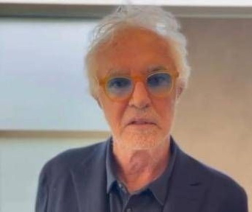 Briatore e il referendum sulla giustizia: "Votate sì, i giudici non pagano quando sbagliano" Briatore e il referendum sulla giustizia: "Votate sì, i giudici non pagano quando sbagliano"