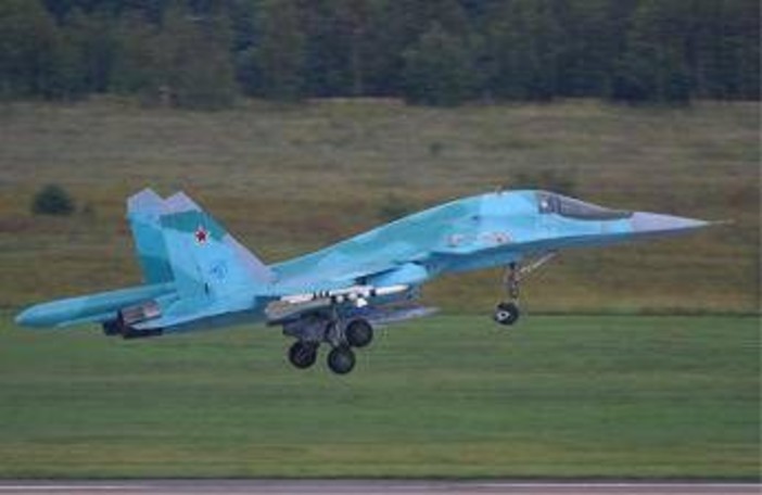 Ucraina, Kiev abbatte caccia russo Su-34. Chiuso per droni l’aeroporto danese di Aalborg Ucraina, Kiev abbatte caccia russo Su-34. Chiuso per droni l’aeroporto danese di Aalborg