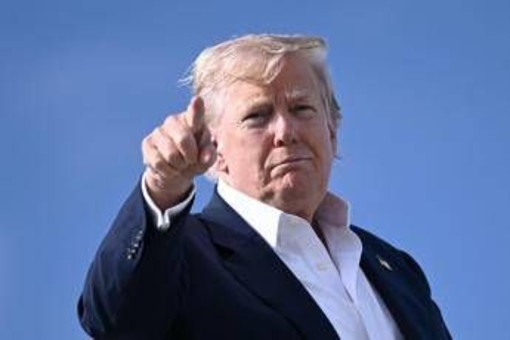 Dazi, Trump: "Scadenza primo agosto rimane, non ci saranno estensioni" Dazi, Trump: "Scadenza primo agosto rimane, non ci saranno estensioni"