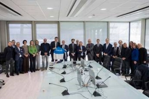 Scherma, firmato accordo quadro tra Fis e Università di Roma Tor Vergata Scherma, firmato accordo quadro tra Fis e Università di Roma Tor Vergata