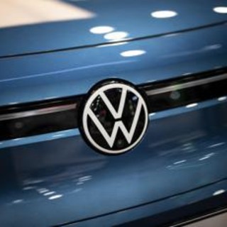 Volkswagen, scure su occupazione: piano per tagliare fino a 100mila posti