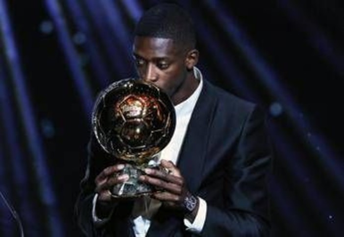 Pallone d'Oro a Dembelé, Messi e Giroud si congratulano. Poi arriva... Sinner Pallone d'Oro a Dembelé, Messi e Giroud si congratulano. Poi arriva... Sinner