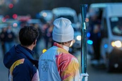 Milano Cortina 2026, comitato organizzatore chiarisce caso tedofori: "Processo di individuazione condiviso e trasparente"