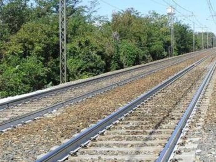 Treni, ritardi e cancellazioni oggi: le linee interessate Treni, ritardi e cancellazioni oggi: le linee interessate