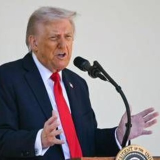 Trump: "Washington e Lincoln non sono meglio di me" Trump: "Washington e Lincoln non sono meglio di me"