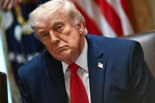 Iran-Usa, Trump: "Ora nella Situation Room per decisione definitiva" Iran-Usa, Trump: "Ora nella Situation Room per decisione definitiva"